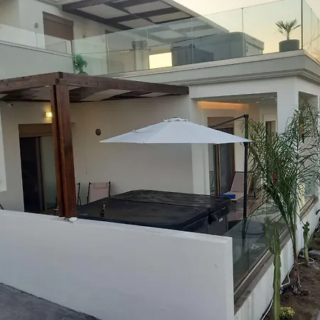 Alexa Luxury Апартаменты