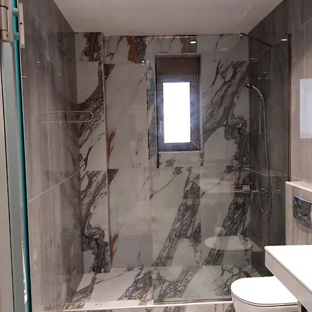 Alexa Luxury Апартаменты